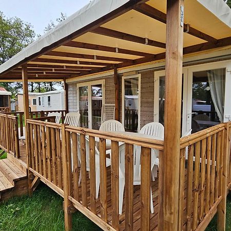 Mobil-Home 6 Personne - Tohapi Coeur De Vendee La Boissiere-de-Montaigu Exteriör bild